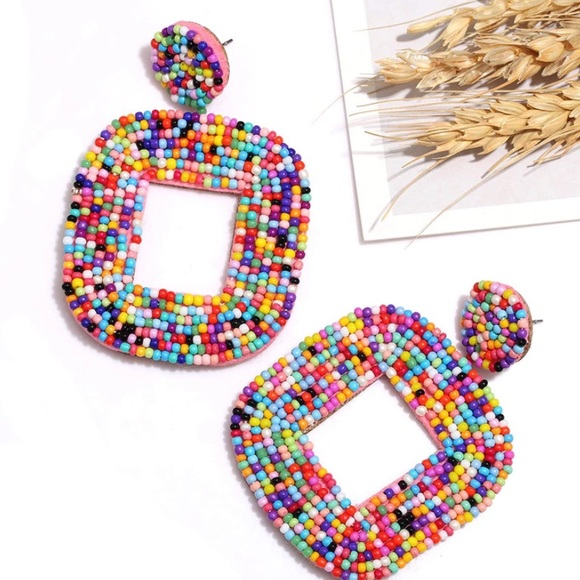 Colorful big hanging beaded earrings - Picture 2 of 10